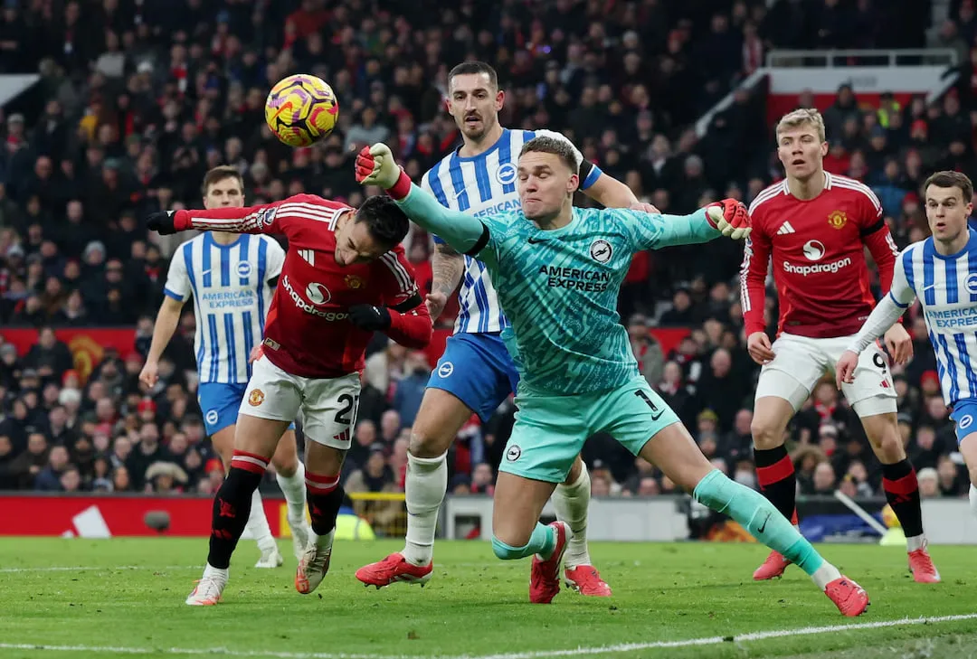 Brighton & Hove Albion smashed Manchester United 3-1 at Old Trafford