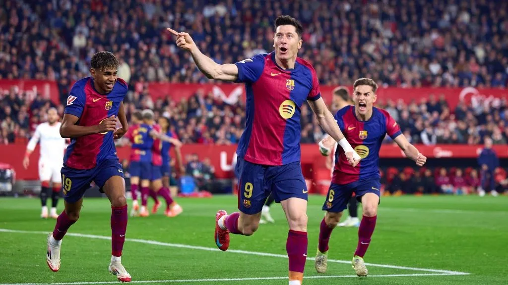 Lewandowski the hero for FC Barcelona against Rayo Vallecano