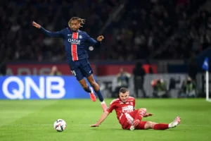 Paris Saint Germain Outplays Brest in Convincing Home Triumph