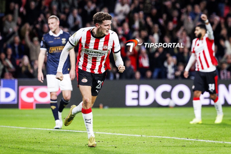 PSV beat Go Ahead Eagles in an even affair at Philips Stadion