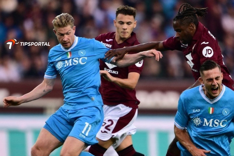 Simeone the hero for Torino against Napoli